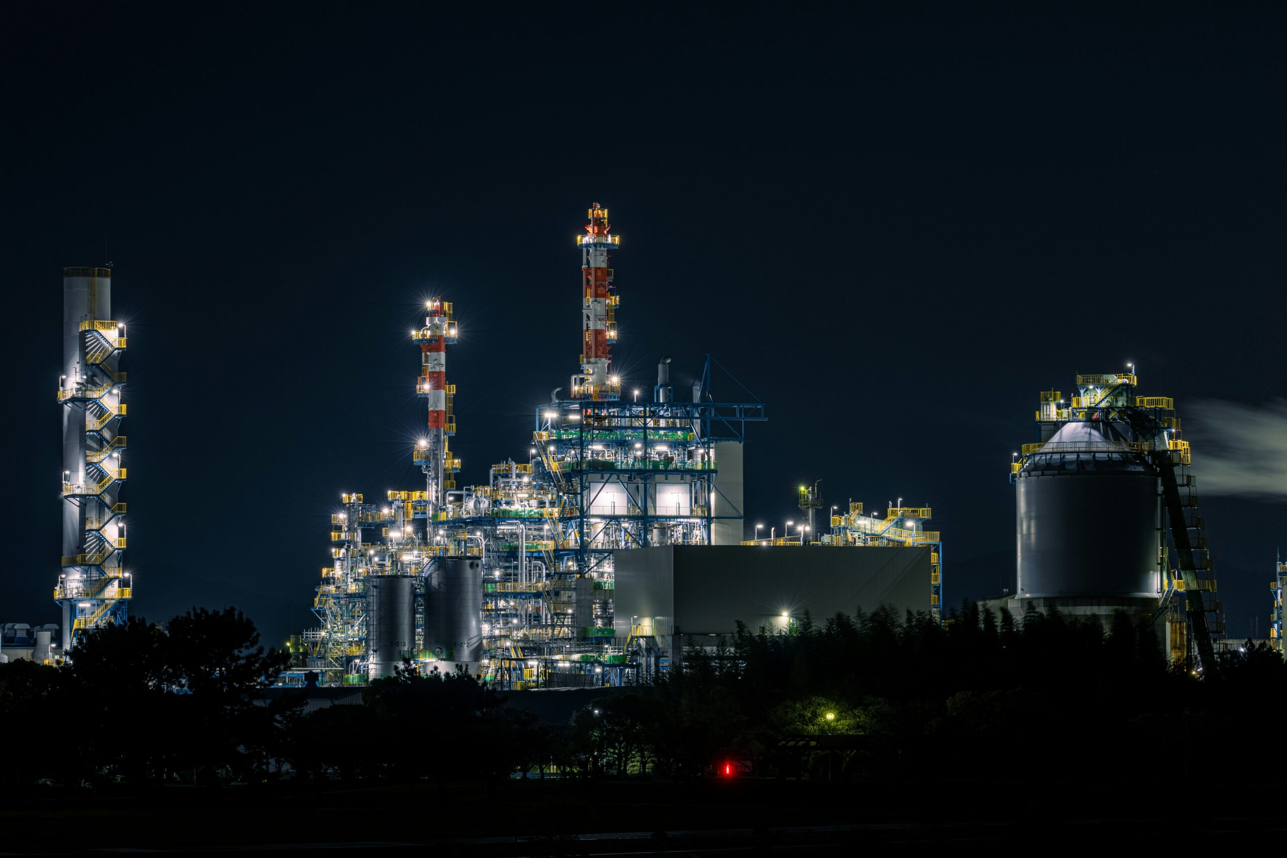 Operations-Performance Prediction Solution to avoid Fire Incident and Production Loss at a Petrochemical Plant in Africa